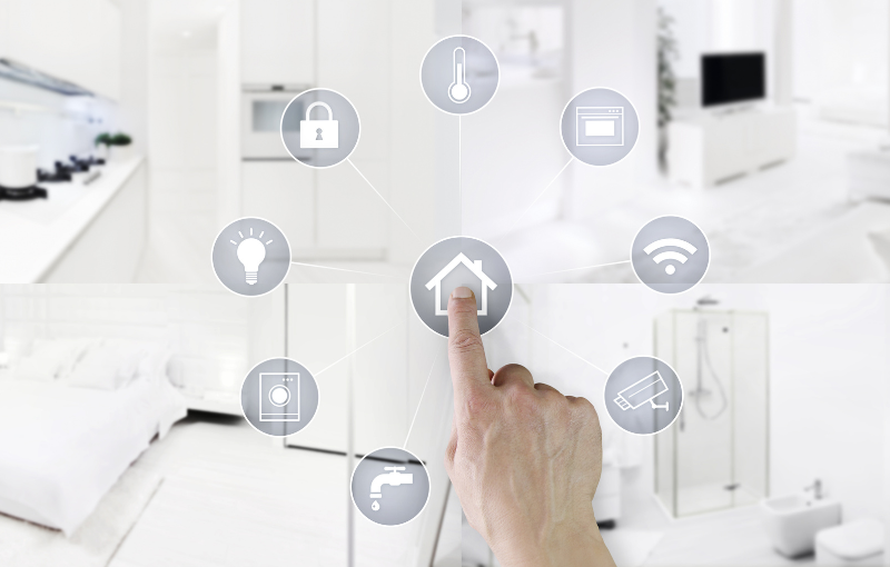 Control de domótica desde app gestión inteligente del hogar seguridad iluminación y climatización Jocol Smart Mano interactuando con interfaz de hogar inteligente con iconos de domótica como seguridad luz temperatura y wifi